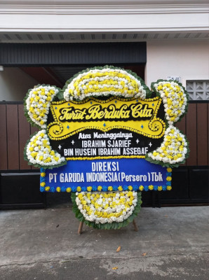 Papan Bunga Duka di Wenang Utara